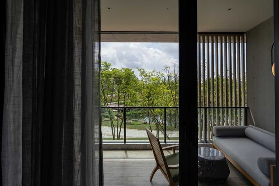 Afscheidingsbestendige appartementenmeubels op maat Sofa en stoelen